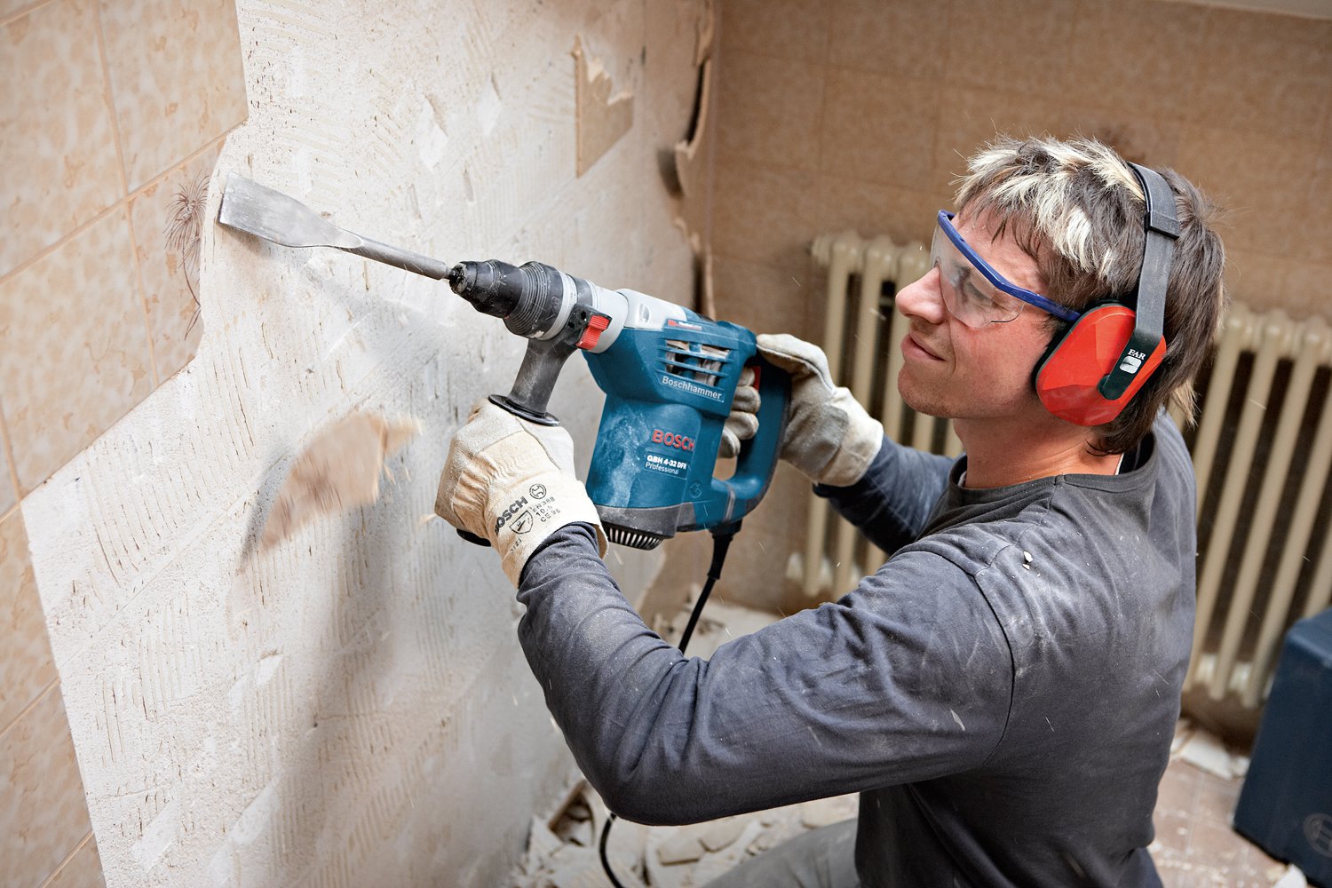 Rotary Hammer with SDS plus GBH 4-32 DFR Professional - Advanced Solutions Tools II حلول متقدمة للعدد